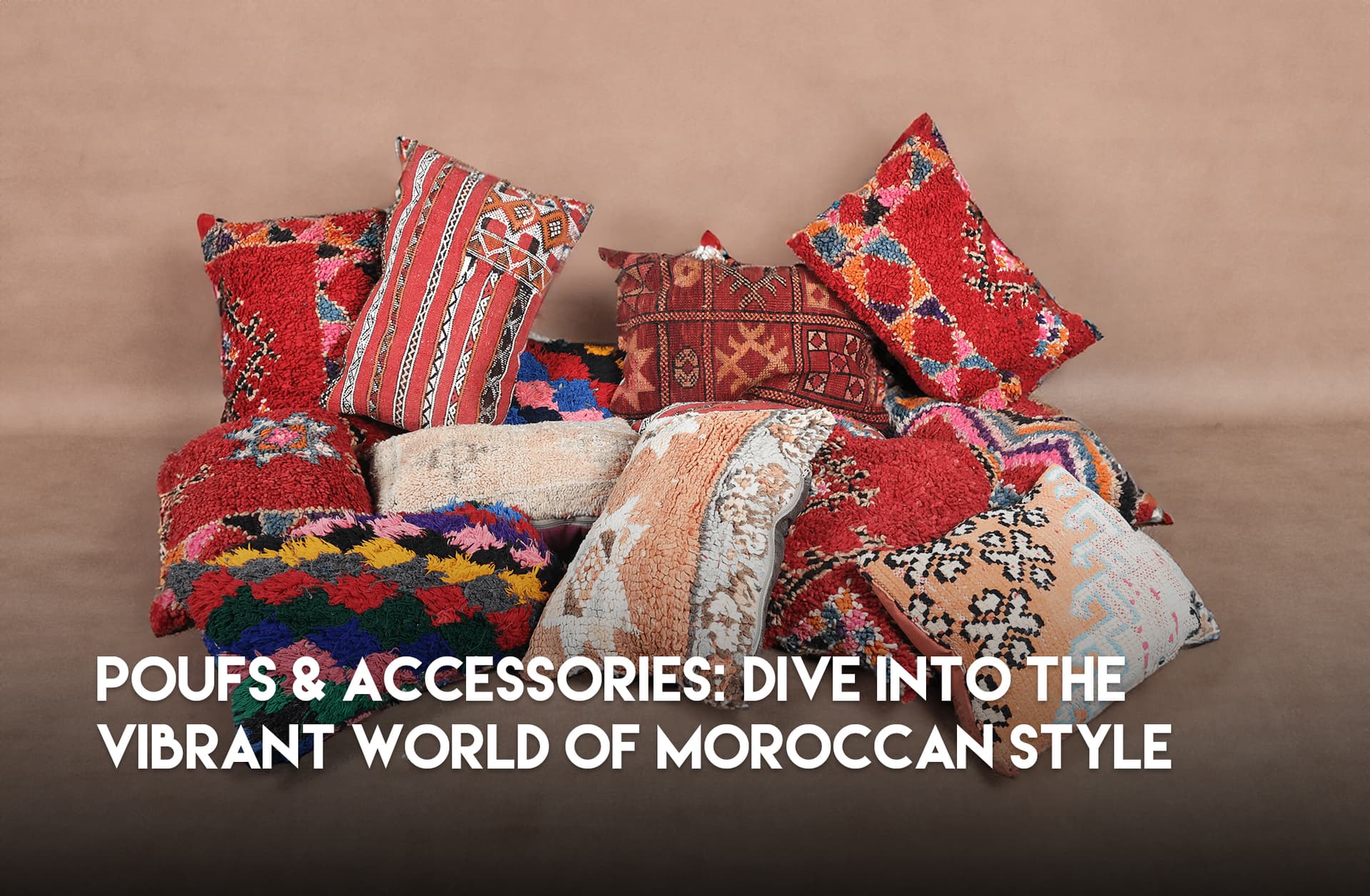 → Poufs &amp; Accessories