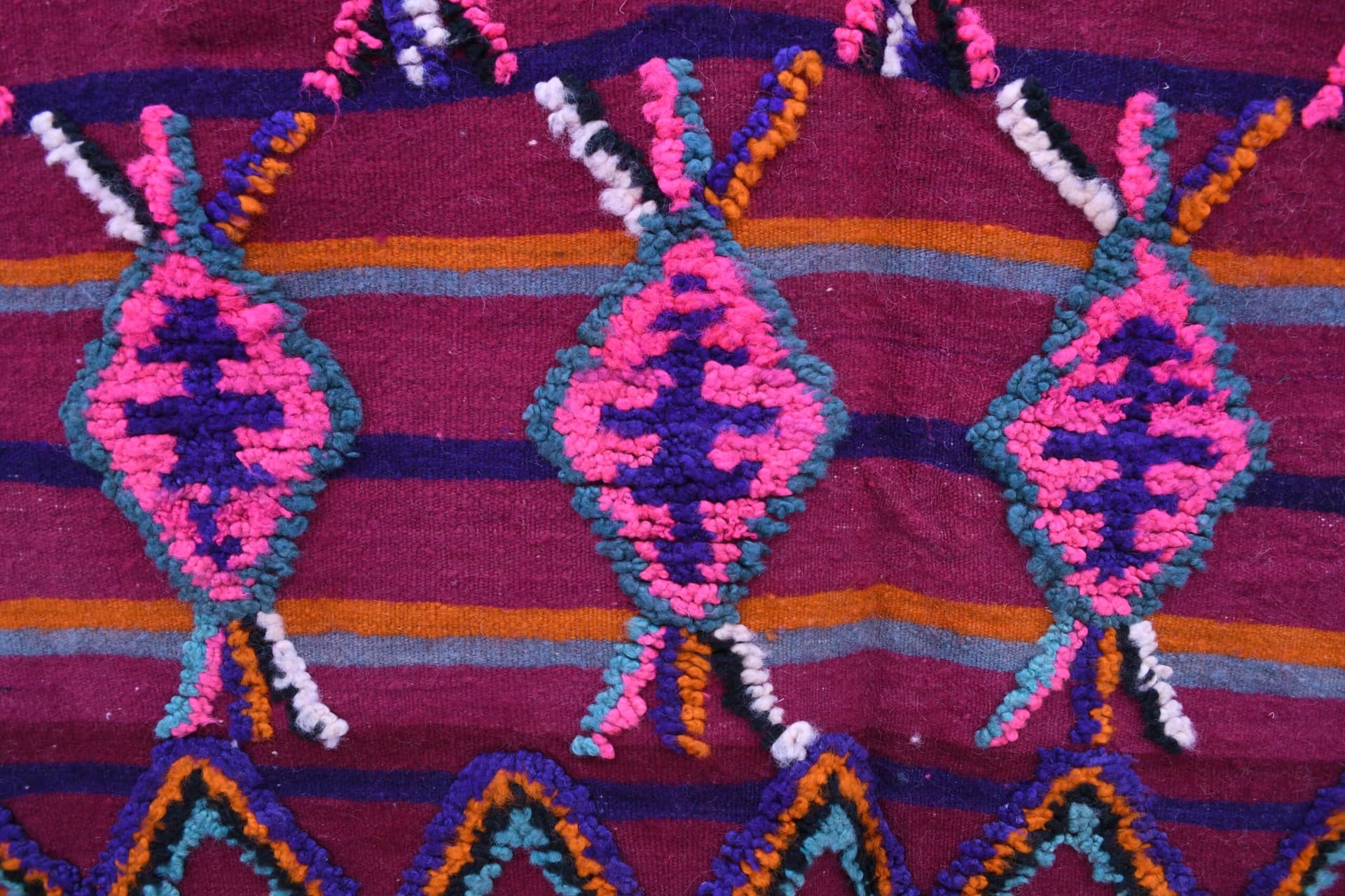 Handmade Moroccan Talsint Rug in Pink Wool - 150x246cm Unique Design - Image 5