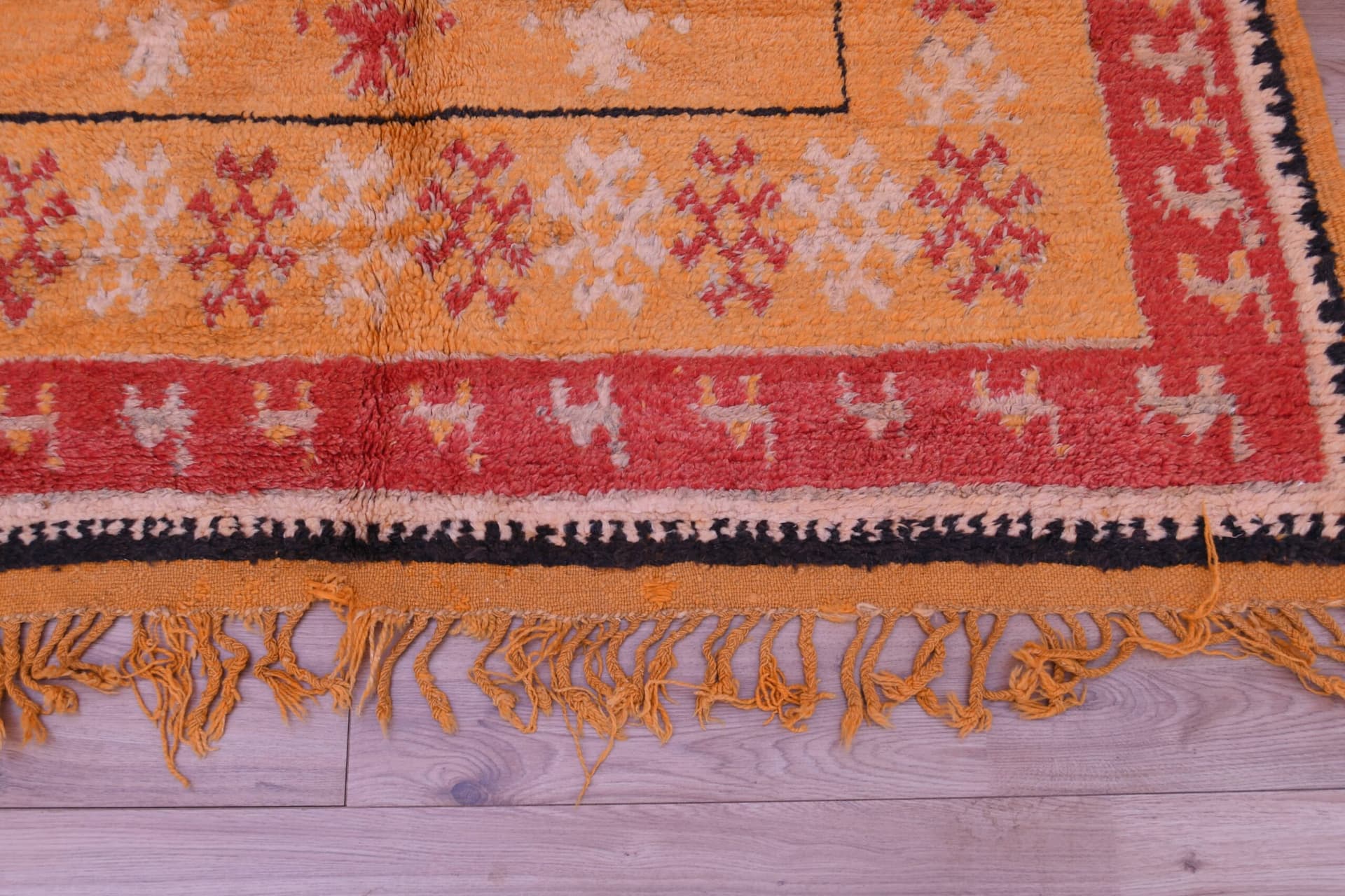 Handmade Moroccan Azilal Wool Rug - Vibrant Orange, 173x270 cm, Bohemian Style - Image 5