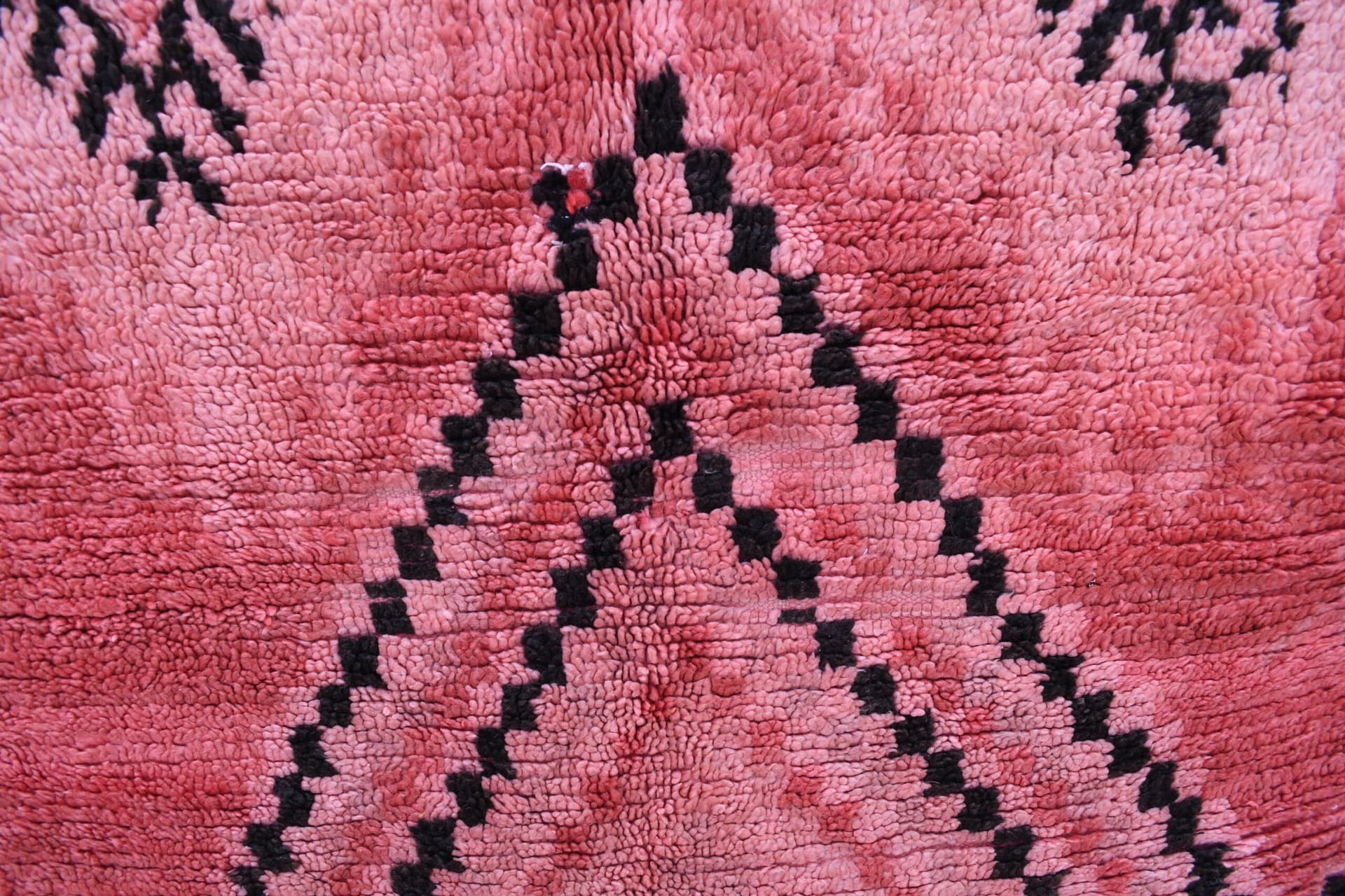 Authentic Red Moroccan Wool Rug - Mediouna Style 179x316cm, Handcrafted Elegance - Image 6