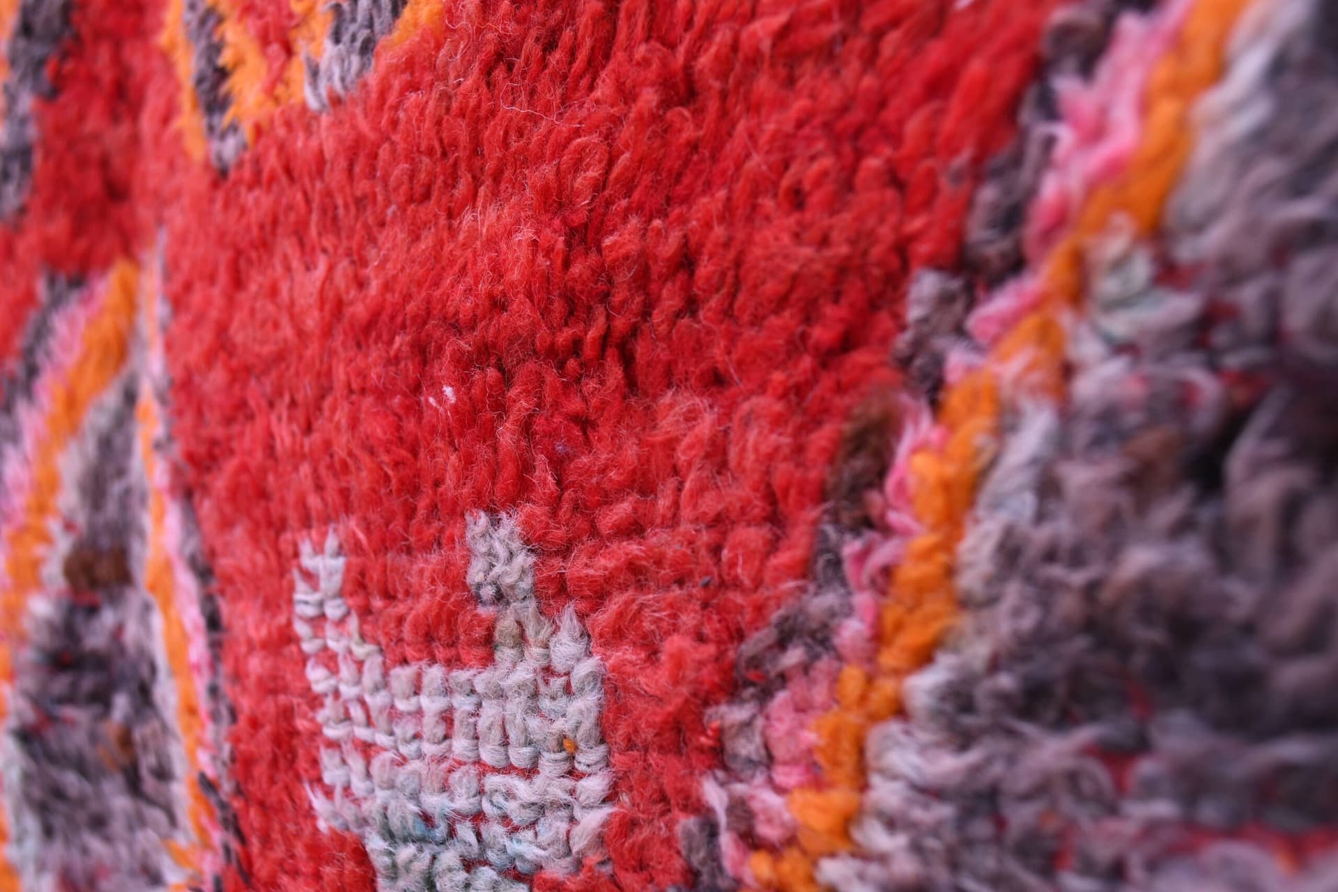 Handmade Red Moroccan Wool Talsint Rug - 142x293cm, Vibrant Geometric Design - Image 7