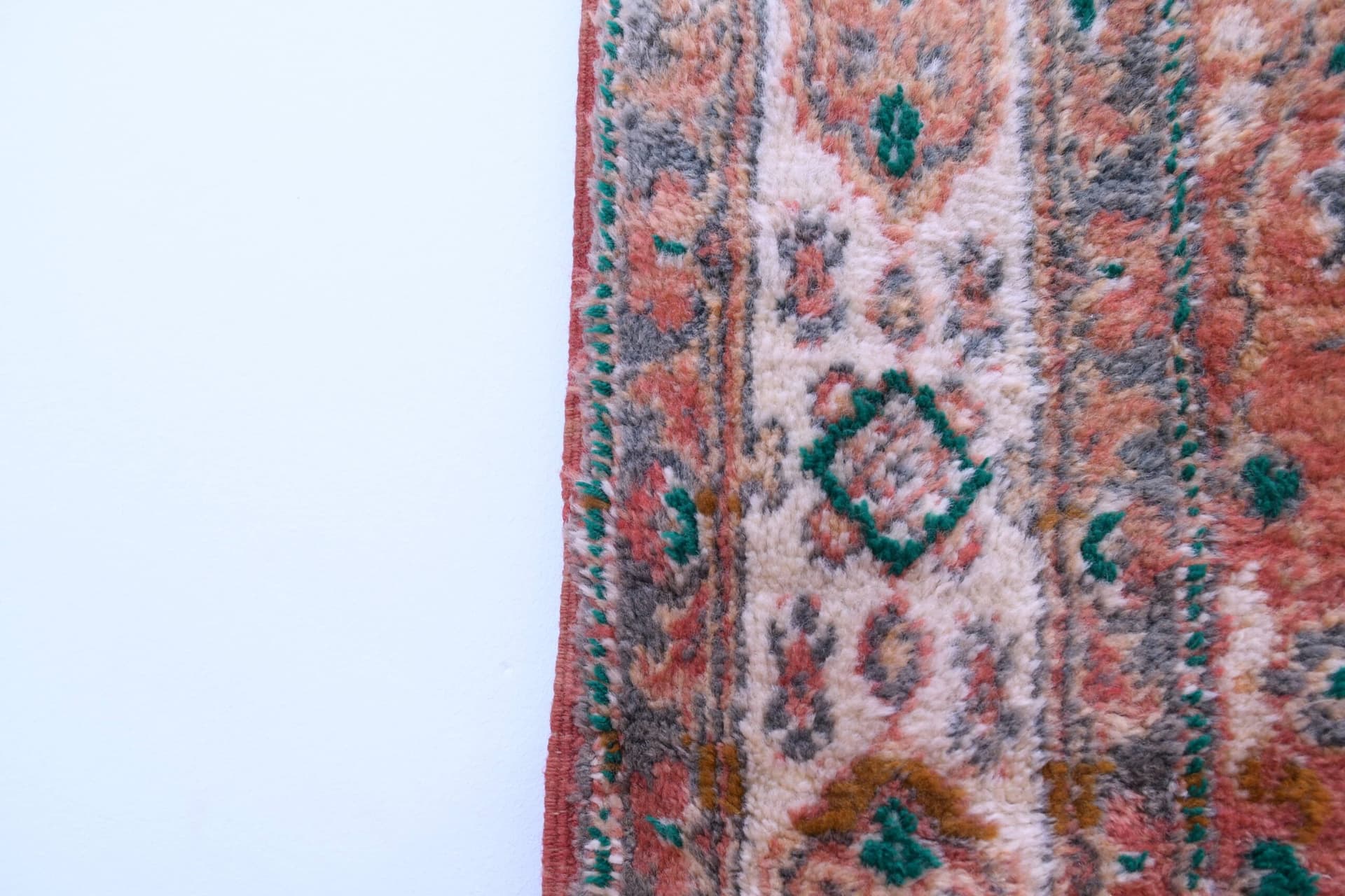 Authentic Moroccan Rabati Wool Rug 106x178cm - Rich Red with Intricate Patterns - Image 4