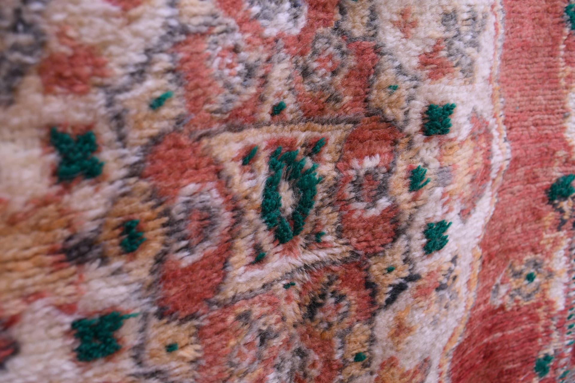 Authentic Moroccan Rabati Wool Rug 106x178cm - Rich Red with Intricate Patterns - Image 10